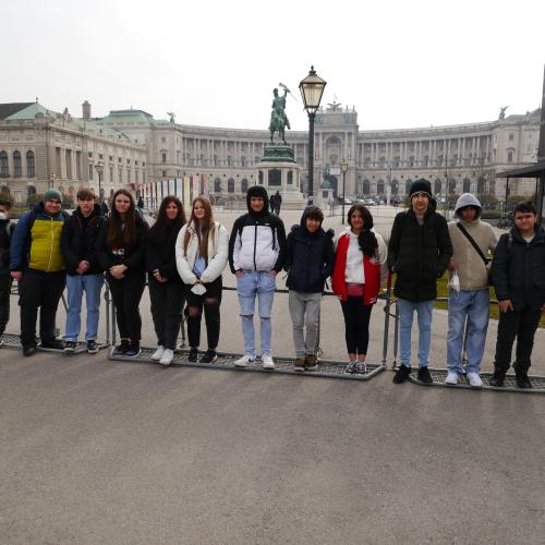 Heldenplatz und Hofburg