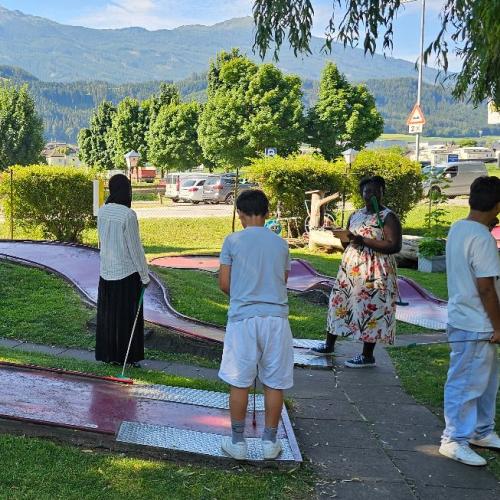 20250702 3a Minigolf & Münze