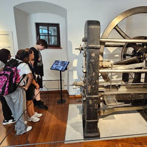 20250702 3a Minigolf & Münze